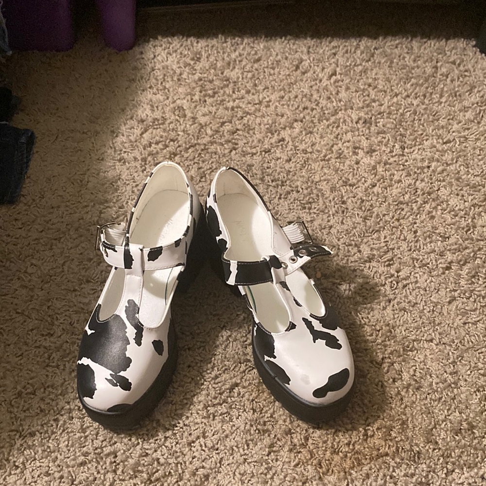 Rip off Mary Jane cow shoes
